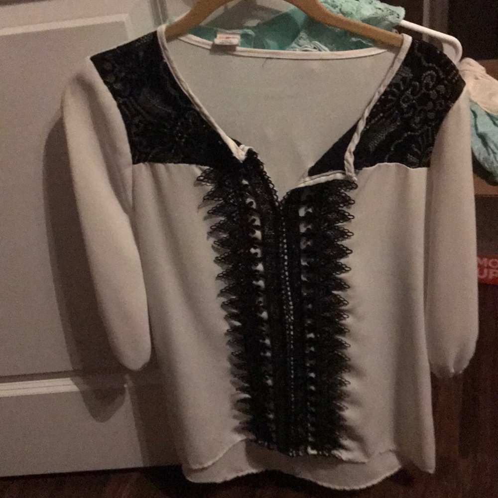 Women’s Top